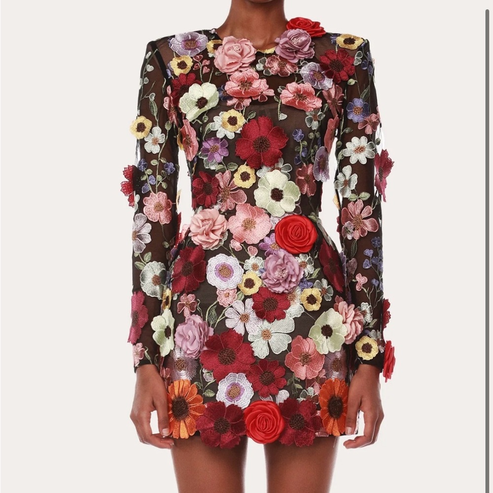 NEW WITH TAGS Bronx and Banco BOUQUET MARAYA LONG SLEEVE DRESS size MEDIUM